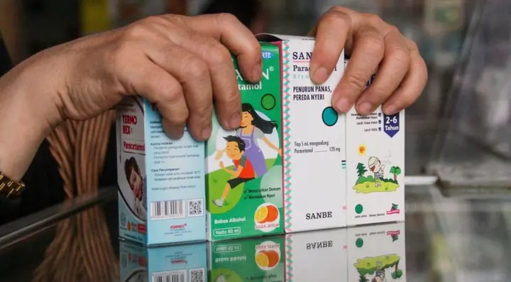 Indonésia proíbe venda de todos os xaropes para tosse após morte de 99 crianças